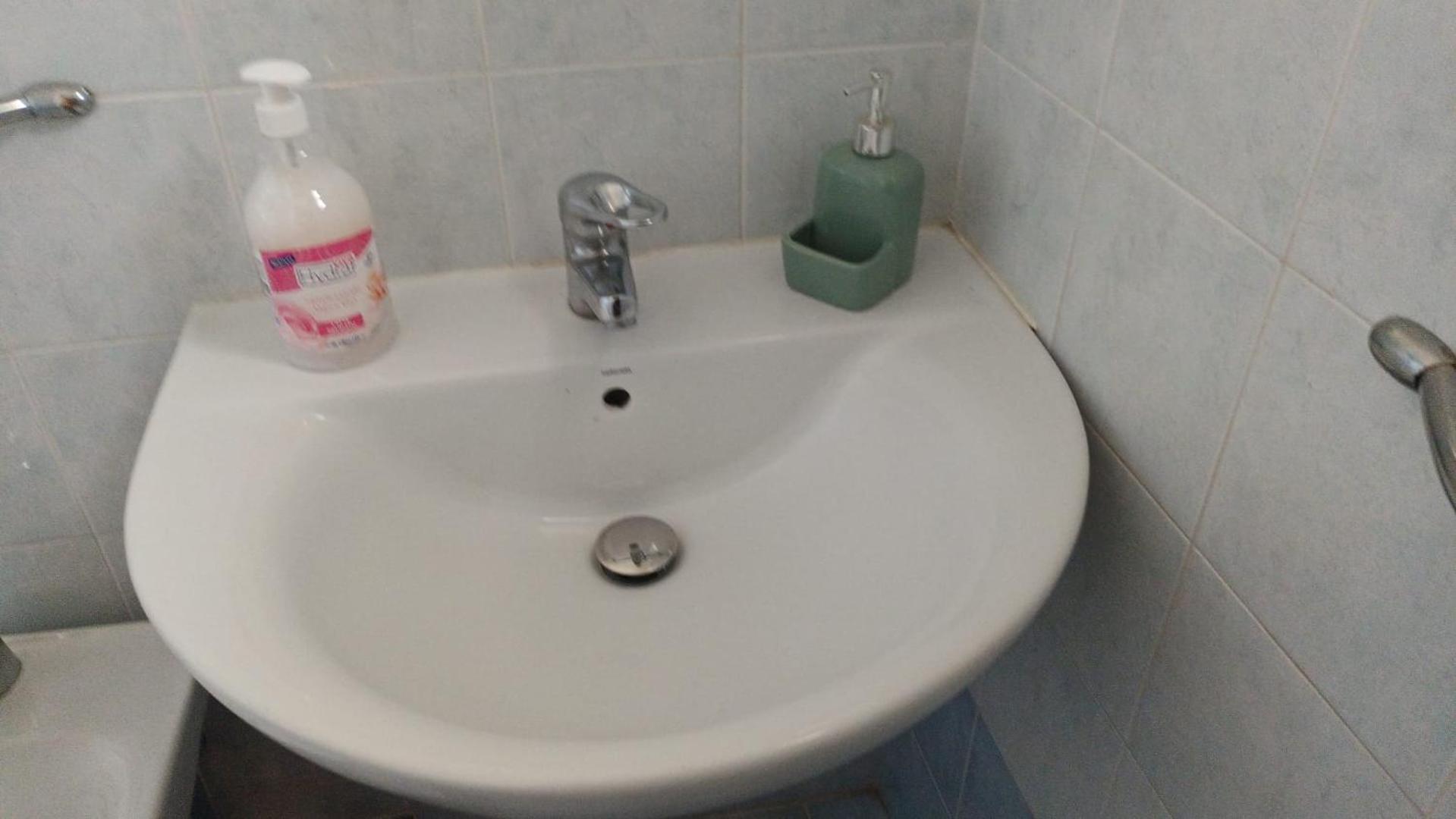 Casa N 2 Con Parcheggio Privato E Colonnina Ricarica Apartment Ливорно Екстериор снимка