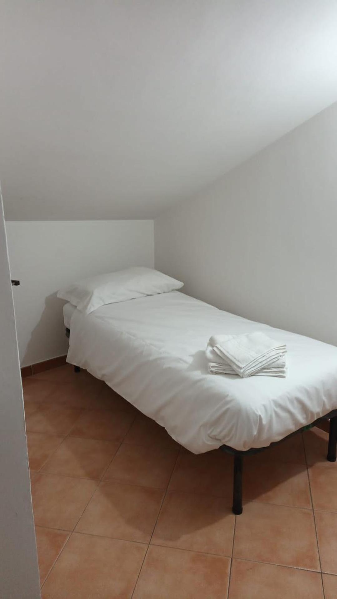 Casa N 2 Con Parcheggio Privato E Colonnina Ricarica Apartment Ливорно Екстериор снимка