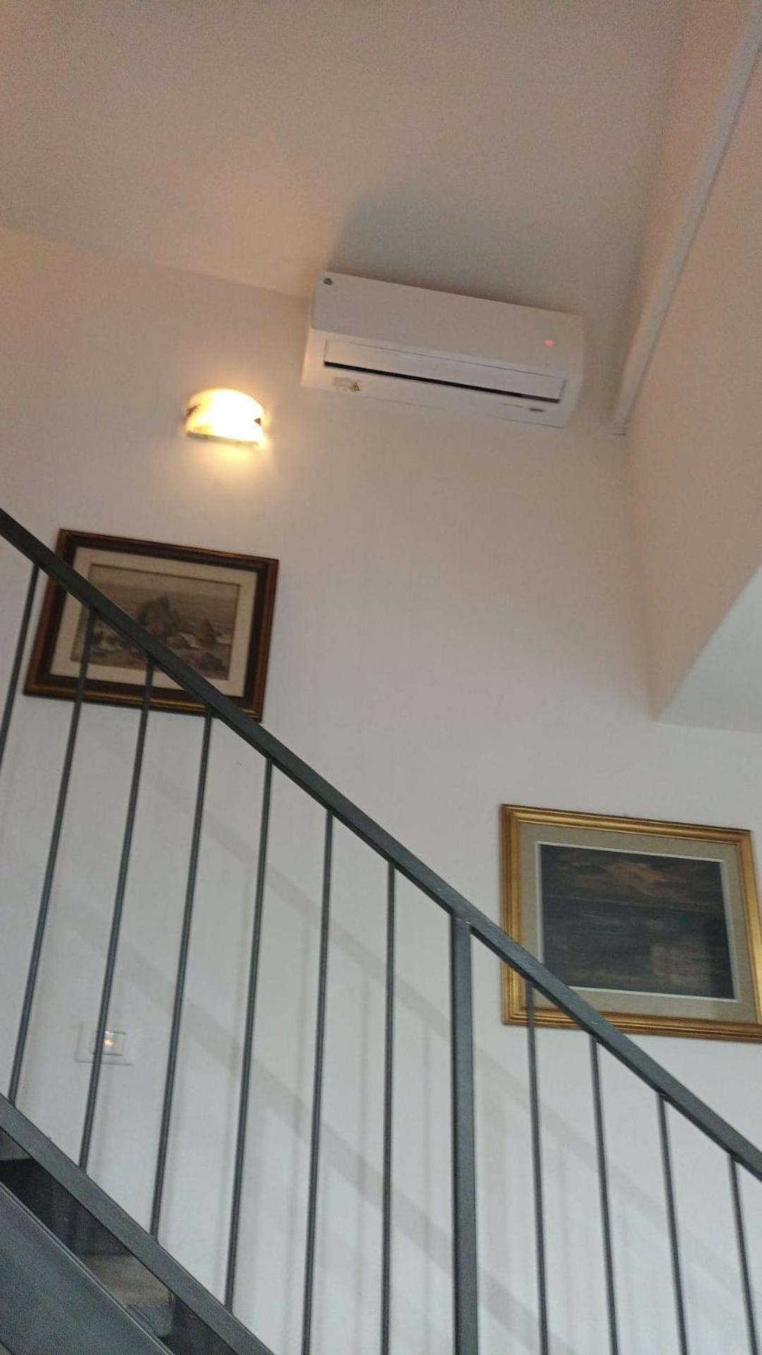 Casa N 2 Con Parcheggio Privato E Colonnina Ricarica Apartment Ливорно Екстериор снимка